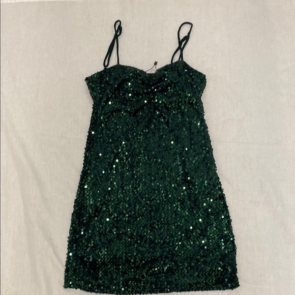 Glamorous Emerald Sequin Mini Dress - Picture 2 of 9